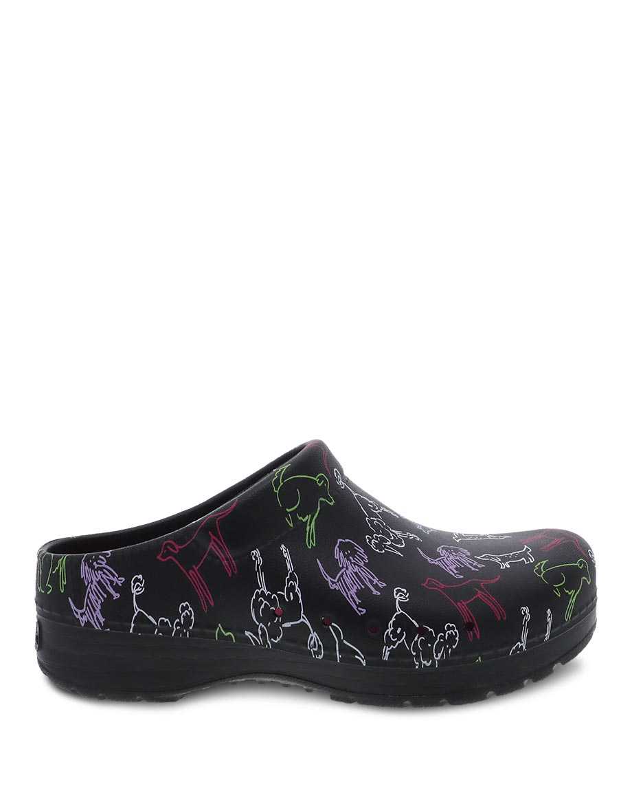 Dankso Kane Molded EVA Clog Dogs Outside