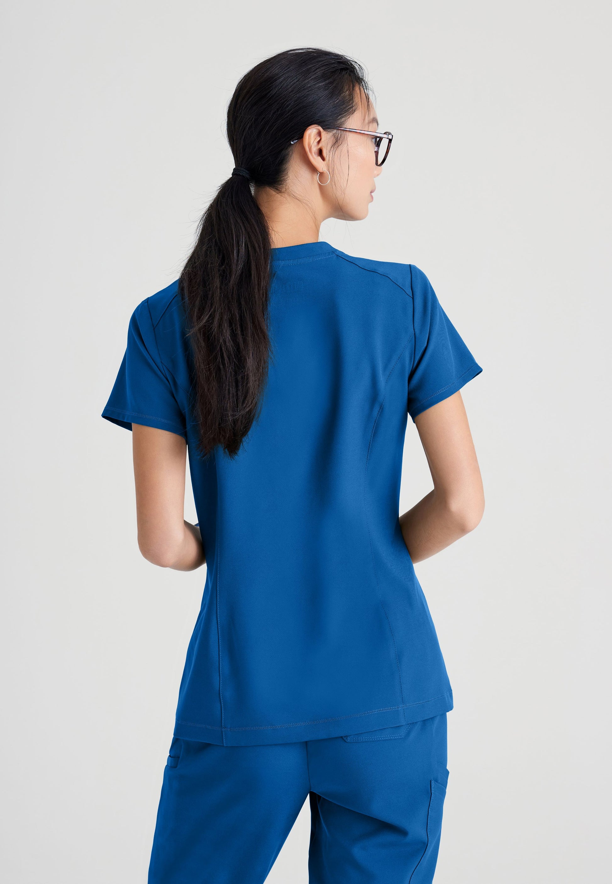 Barco Grey's Anatomy Evolve GSST181 Sway Tuck In Top Royal Back