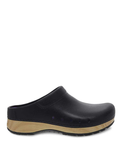 Kane Molded Black OutsideDankso Kane Molded EVA Clog Black Side 2