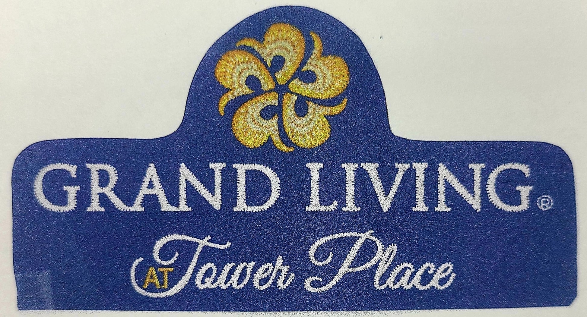 Grand Living Logo